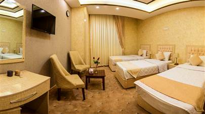 اتاق سه تخته هتل آزادی تبریز